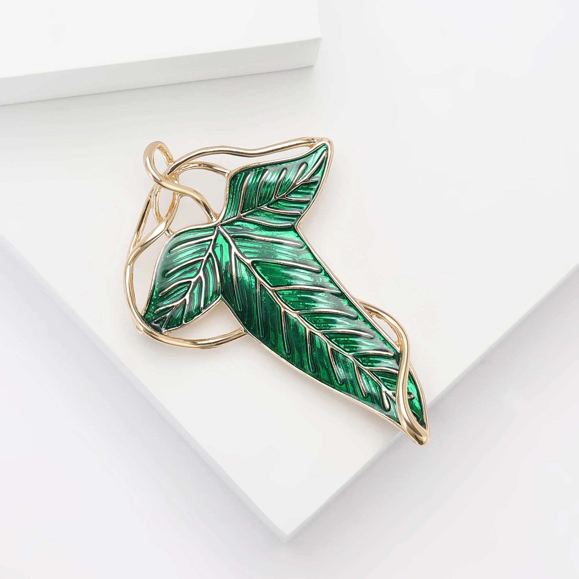 Broche feuille verte