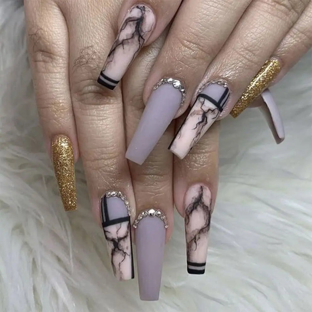 Festival Nails