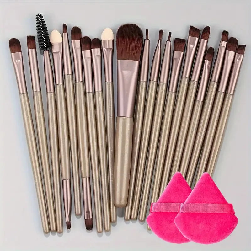 Pinceaux maquillage