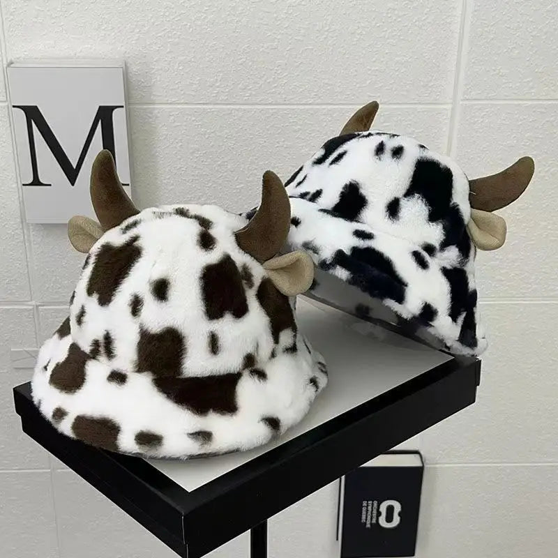 Chapeaux en peluche à motif vache
