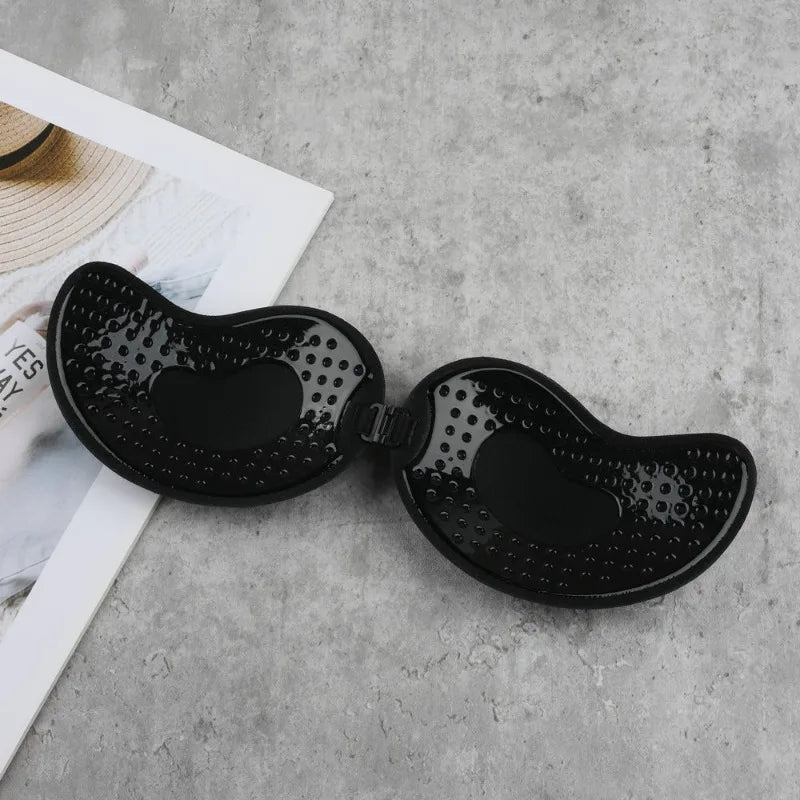 Black / C