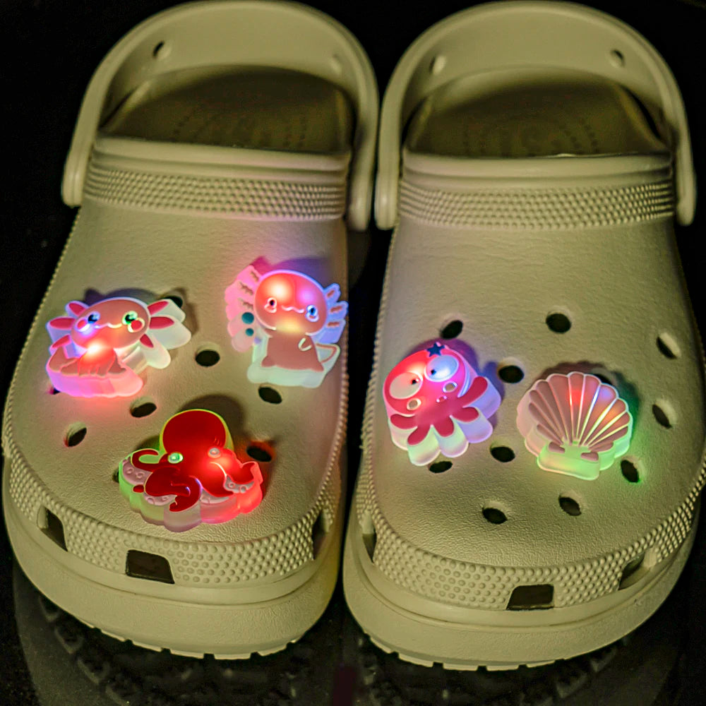 Breloques LED pour chaussures