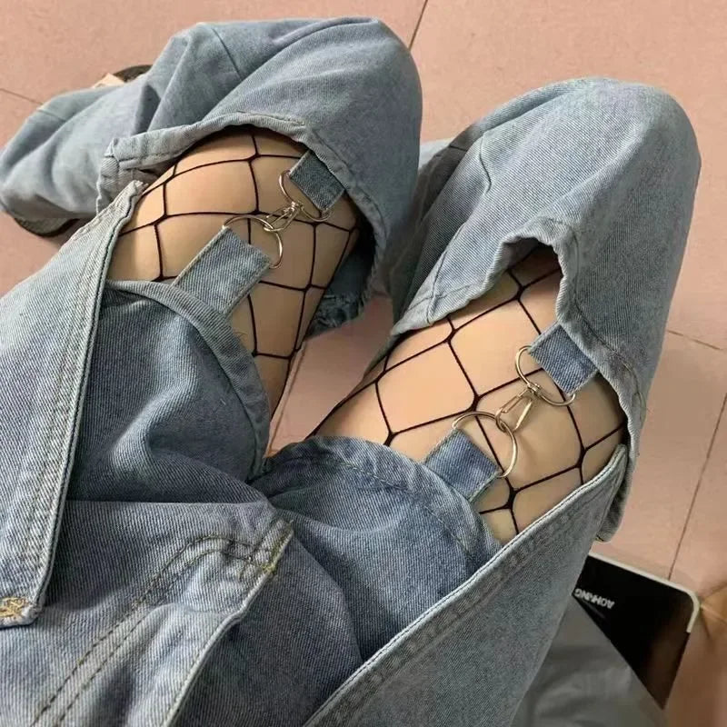 49627798372650